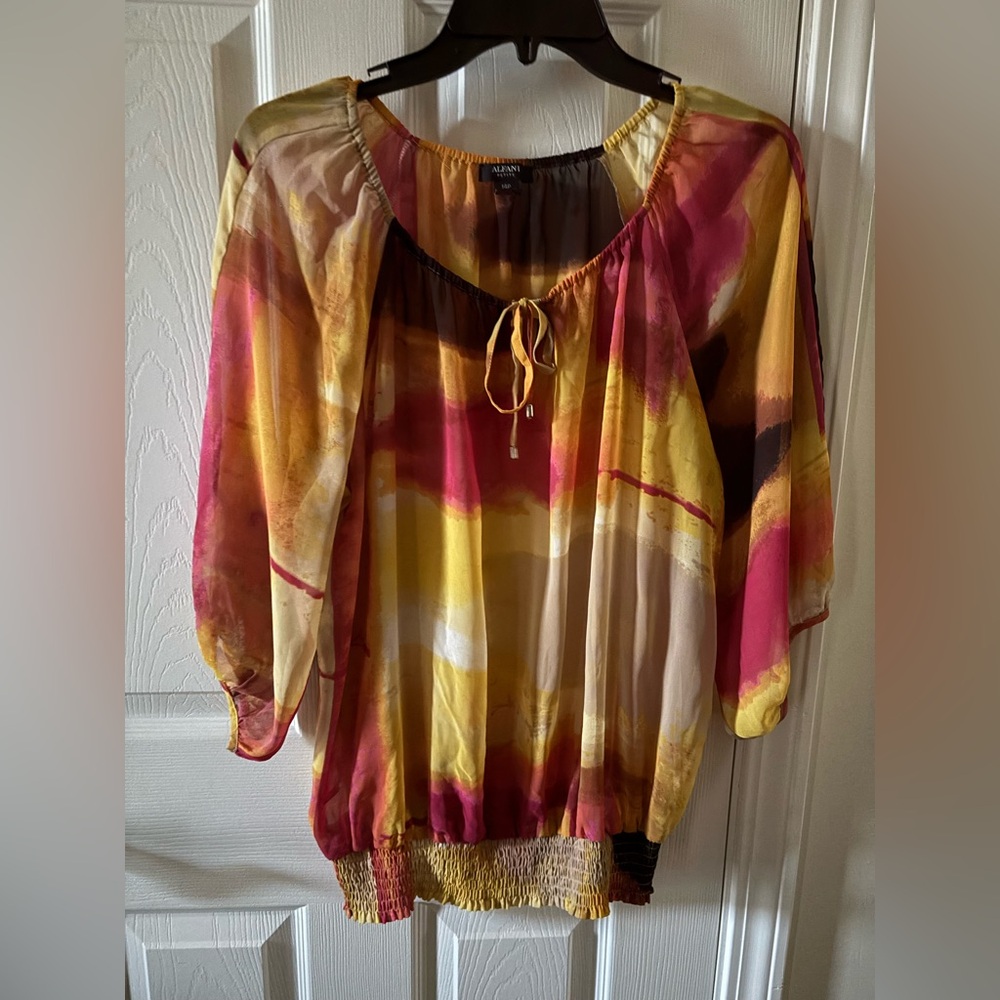 Alfani 3/4 sleeve top with tie neckline size 14P